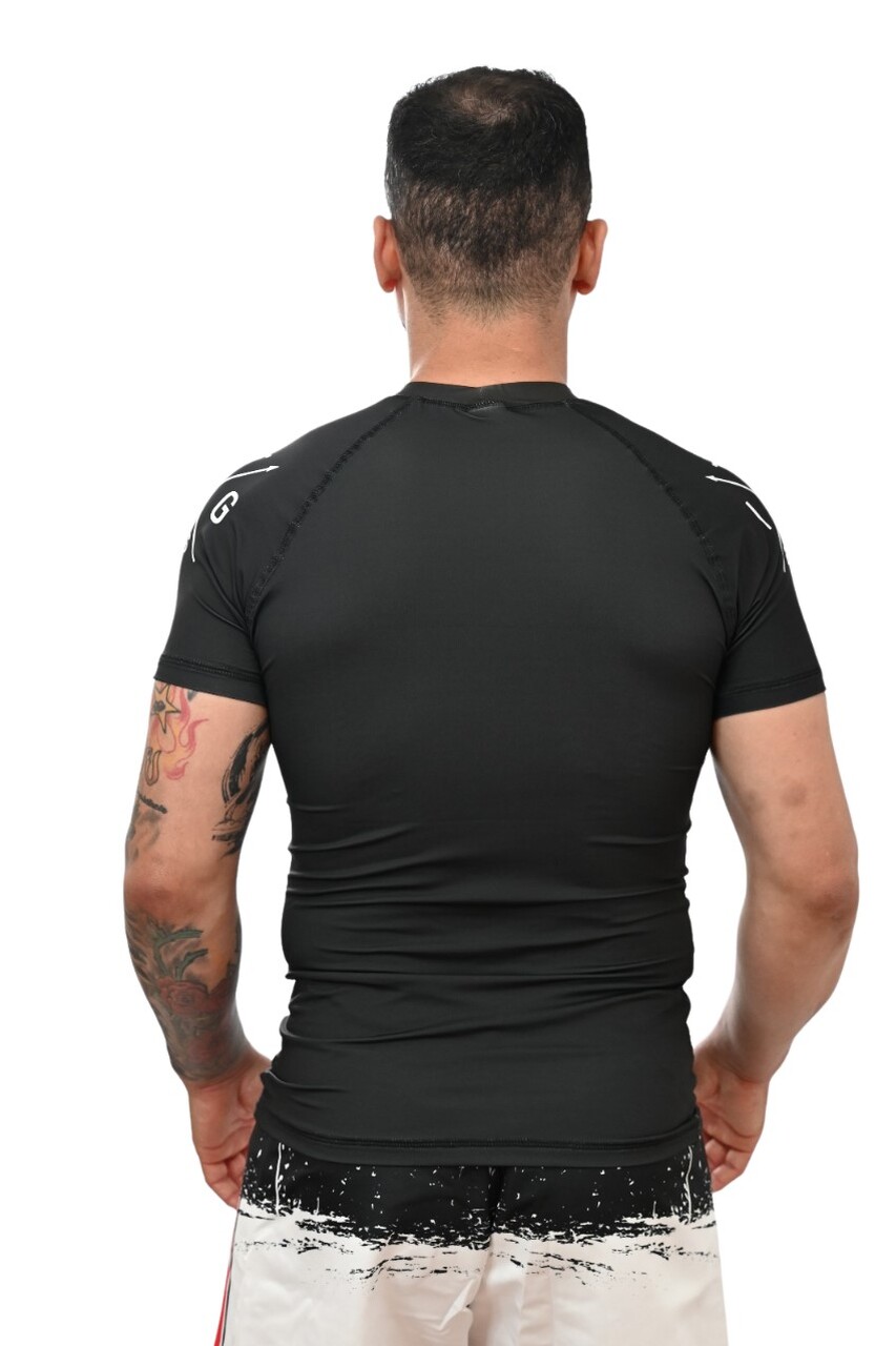 Rash Guard Masculina Confort Manga Curta