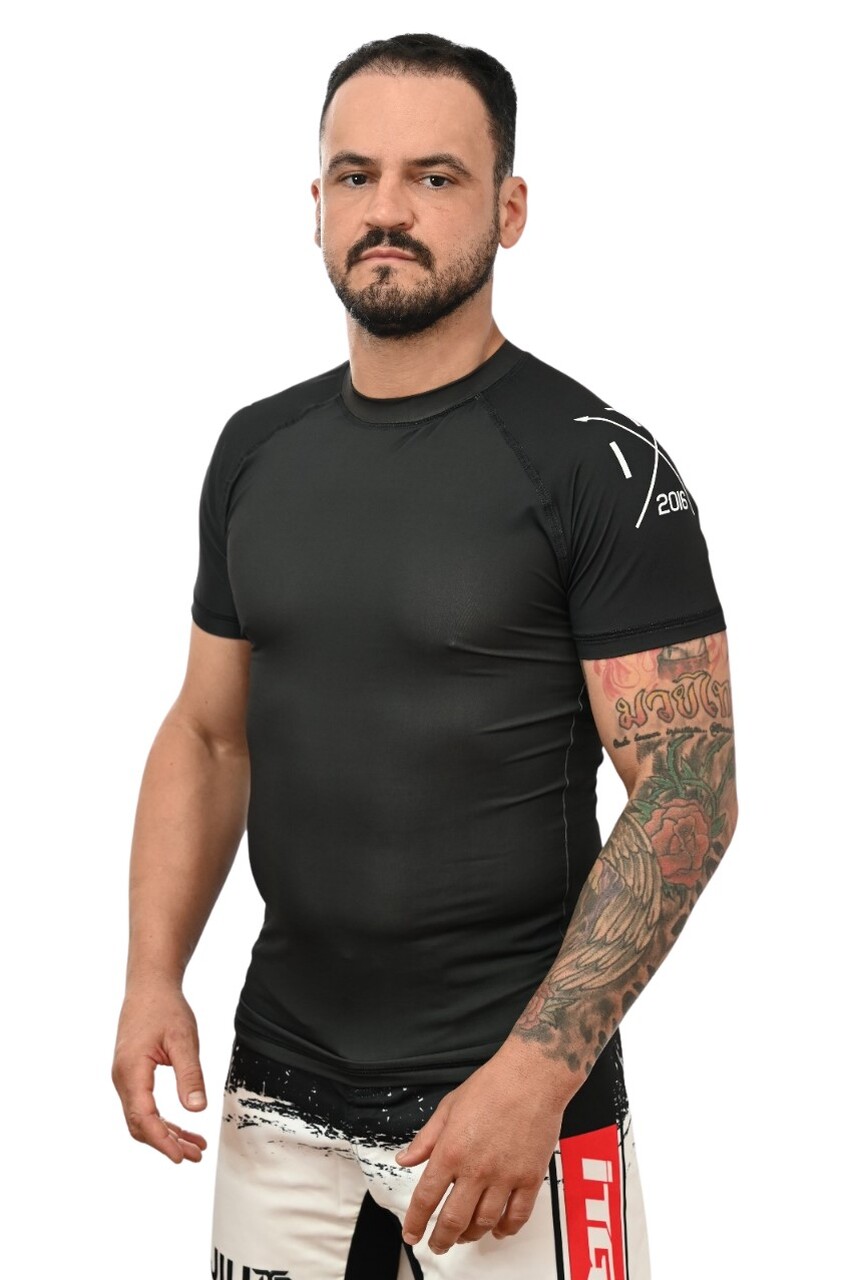 Rash Guard Masculina Confort Manga Curta