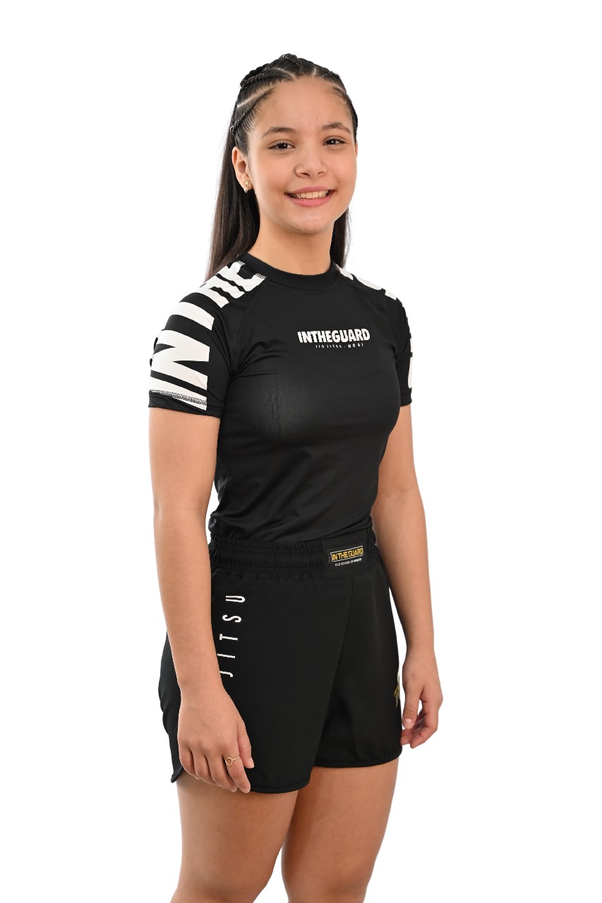 Rash Guard Infantil Feminina Cores de Faixas Preto