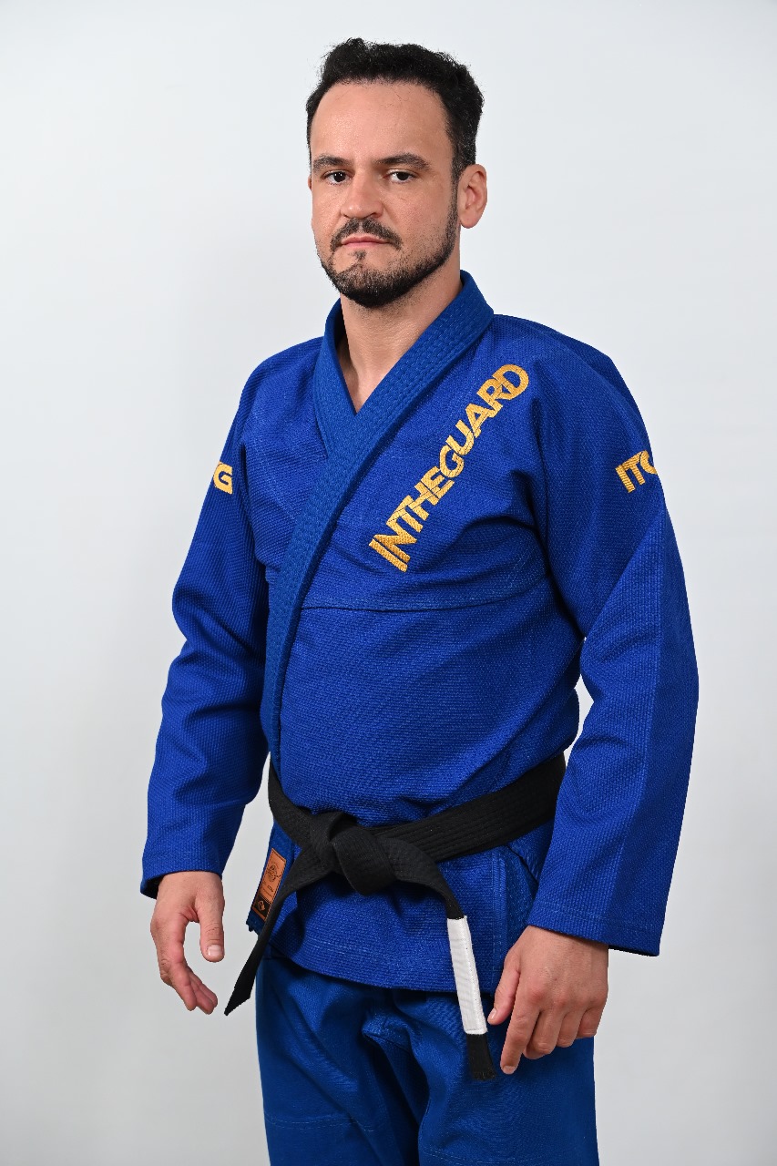 Kimono In The Guard Pró Azul