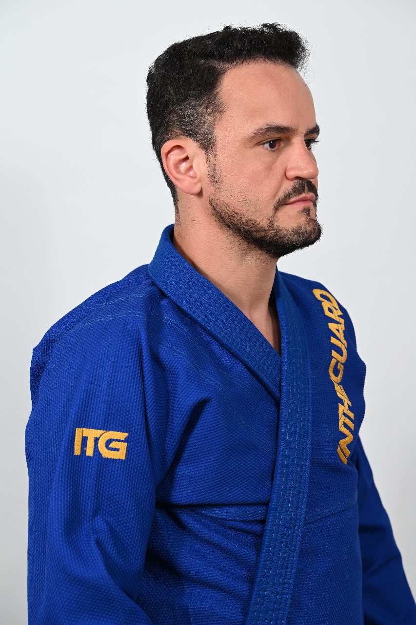 Kimono In The Guard Pró Azul