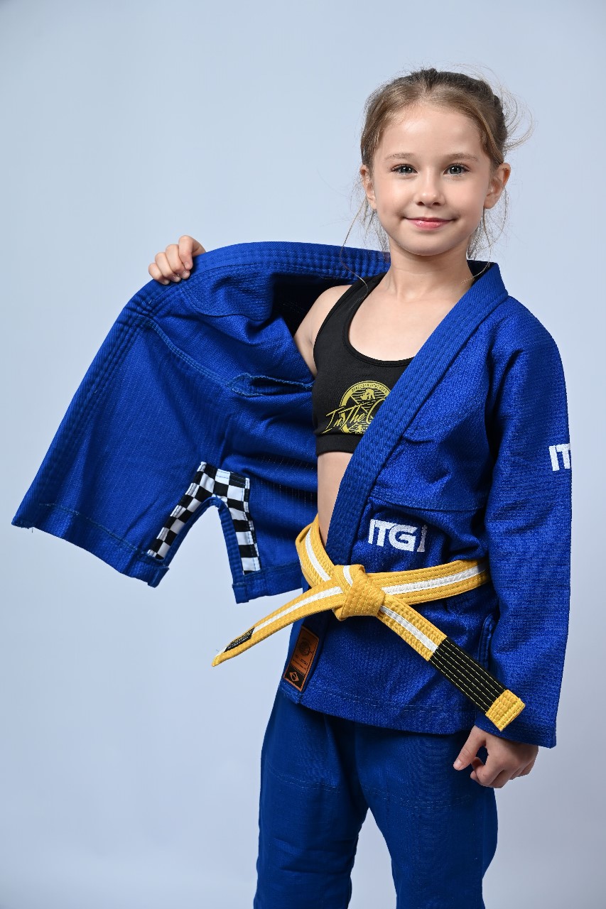 Kimono Infantil In The Guard Feminino Xadrez Azul