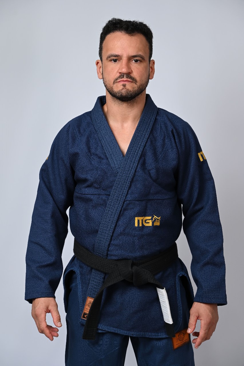 Kimono In The Guard Pro Marinho