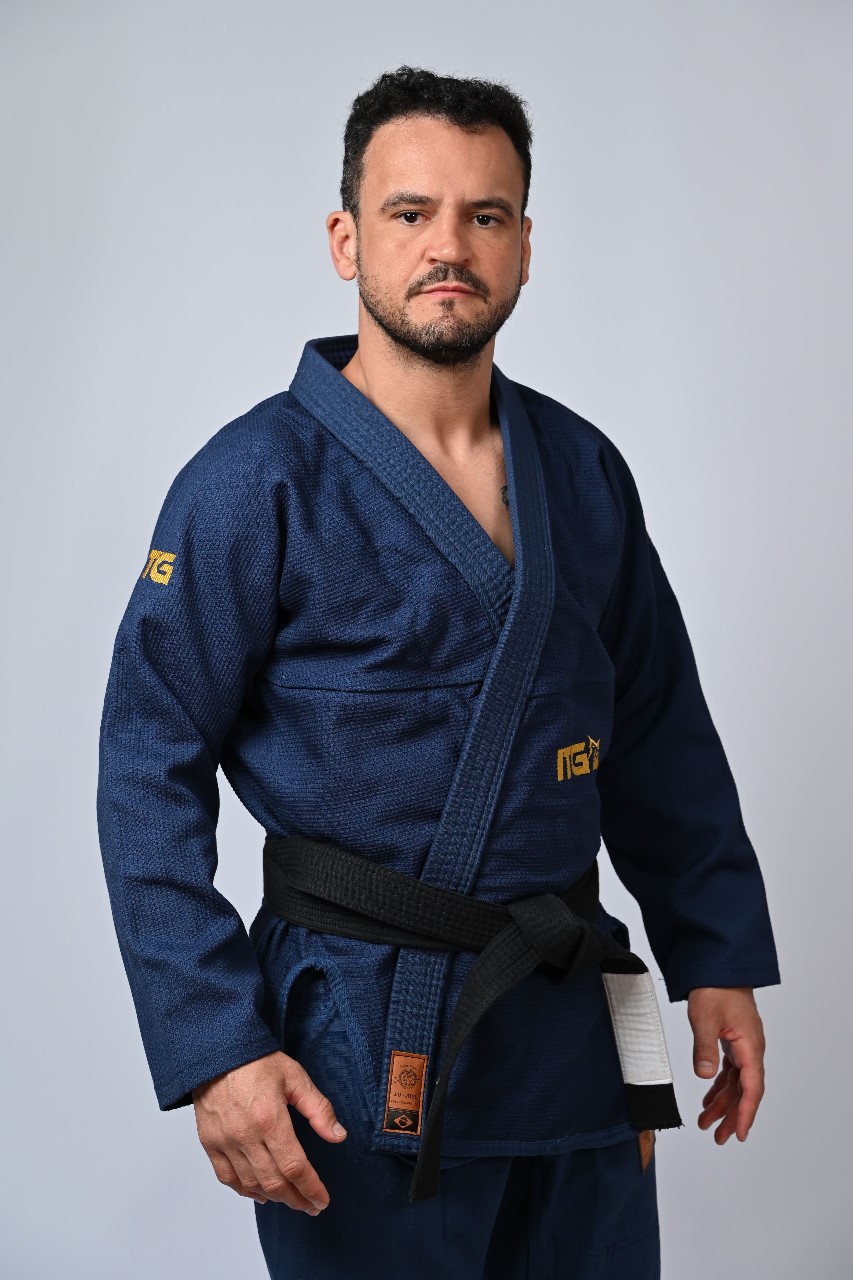 Kimono In The Guard Pro Marinho
