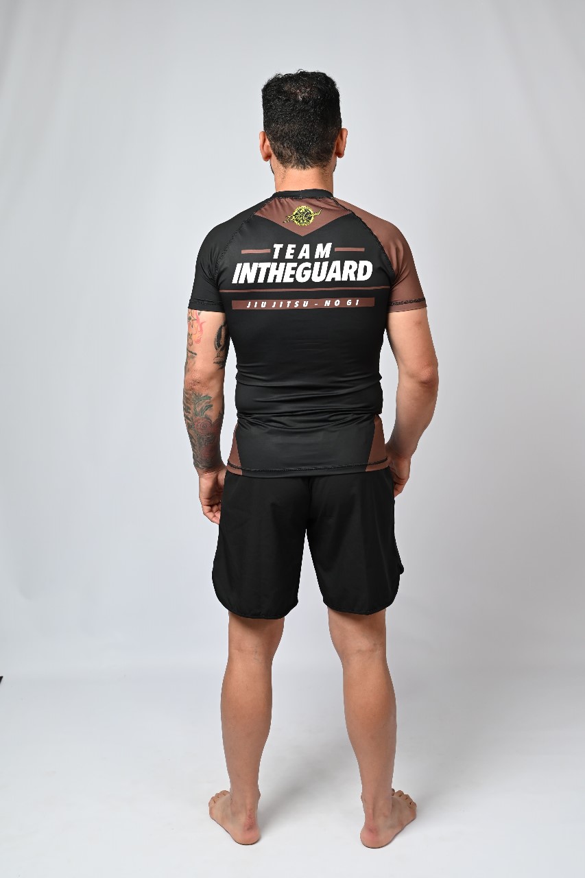 Rash Guard Masculina Team ITG Marrom