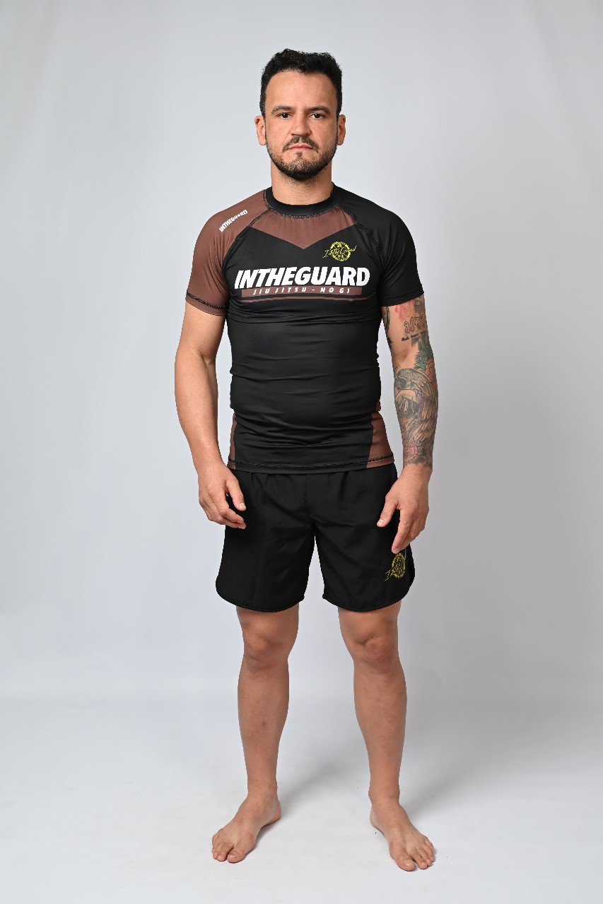 Rash Guard Masculina Team ITG Marrom