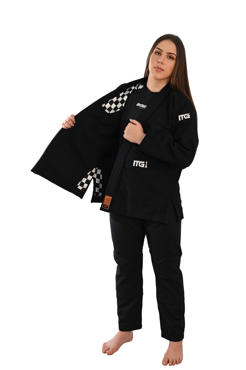 Kimono In The Guard Feminino Xadrez Preto