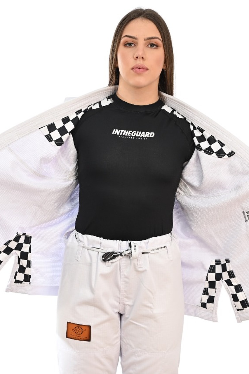 Kimono In The Guard Feminino Xadrez Branco