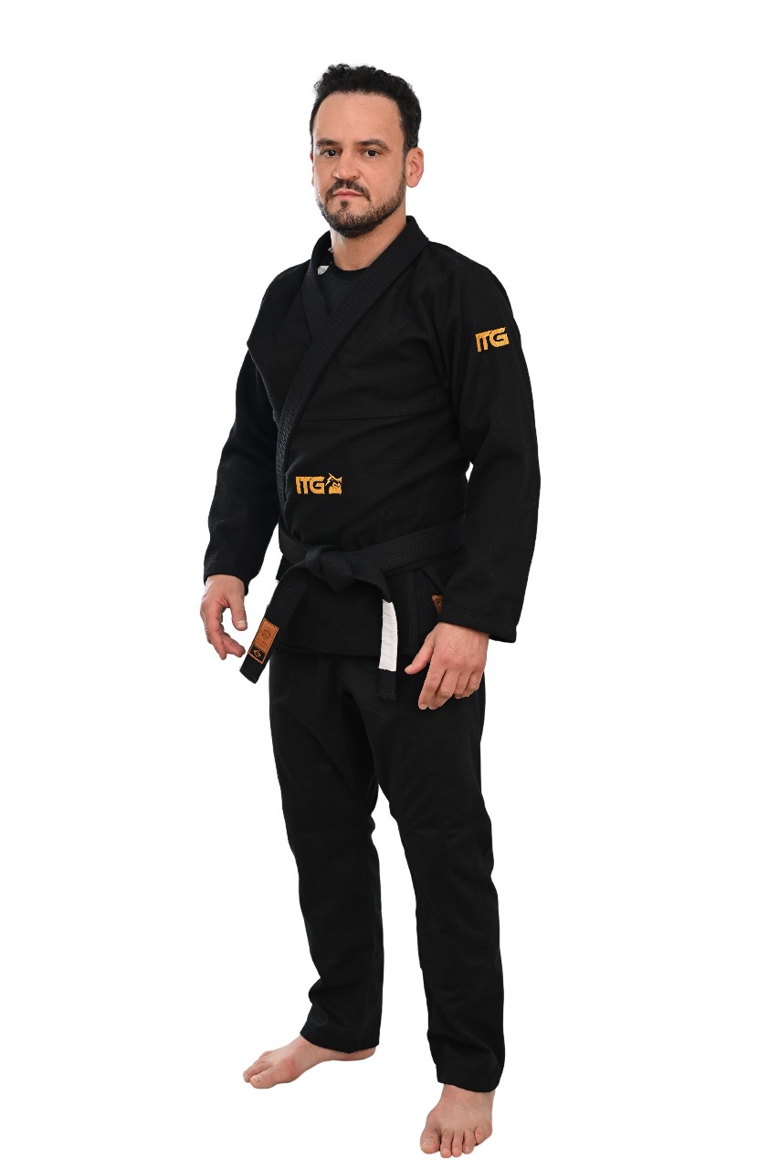 Kimono In The Guard Gold Pro Preto