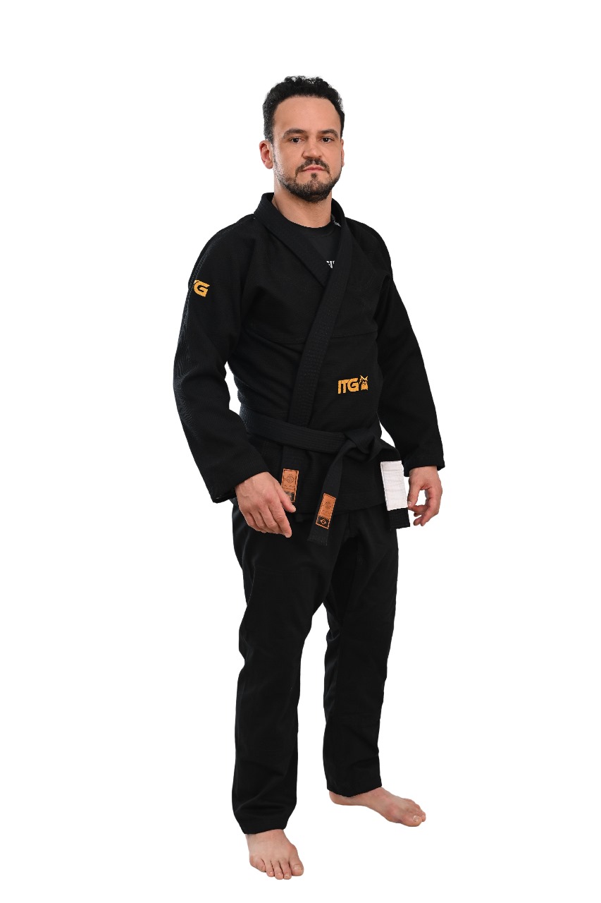 Kimono In The Guard Gold Pro Preto
