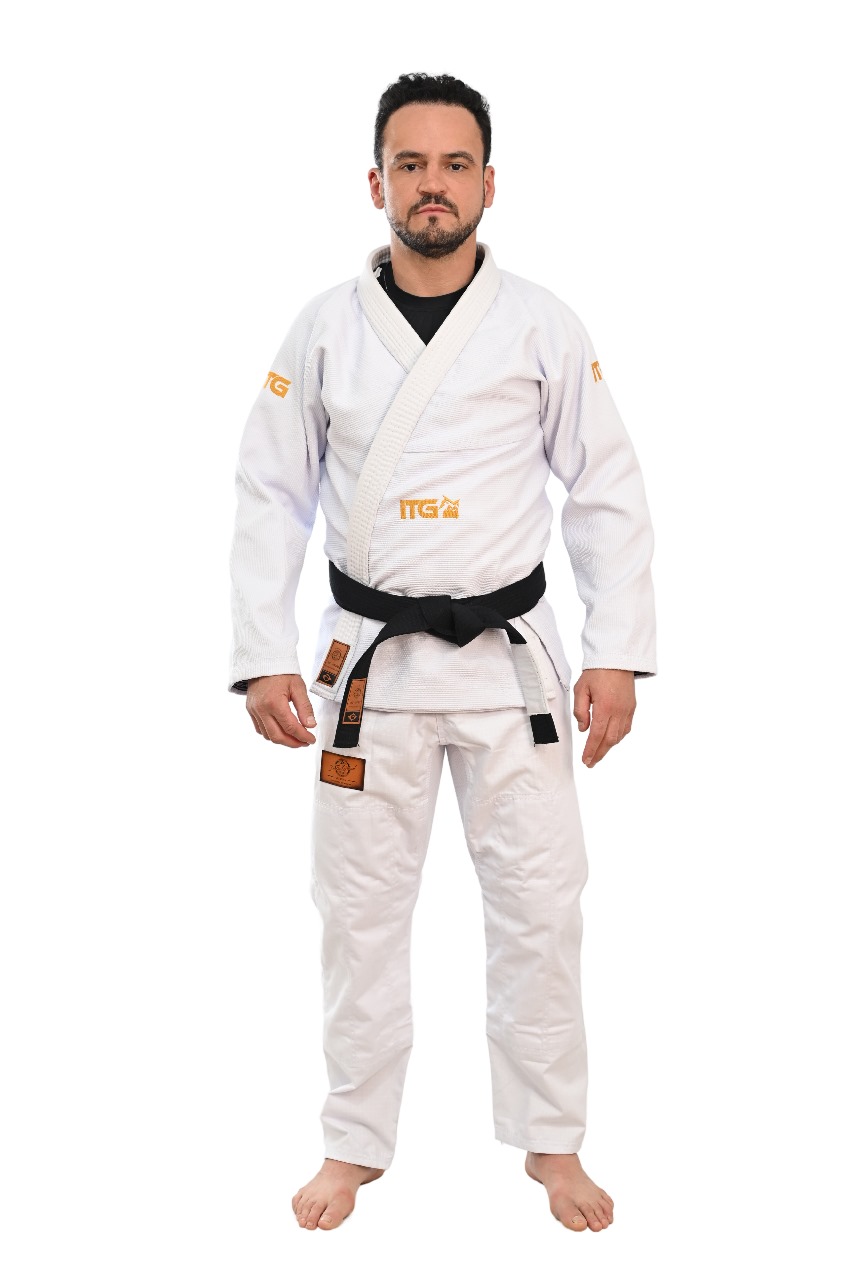 Kimono In The Guard Gold Pro Branco