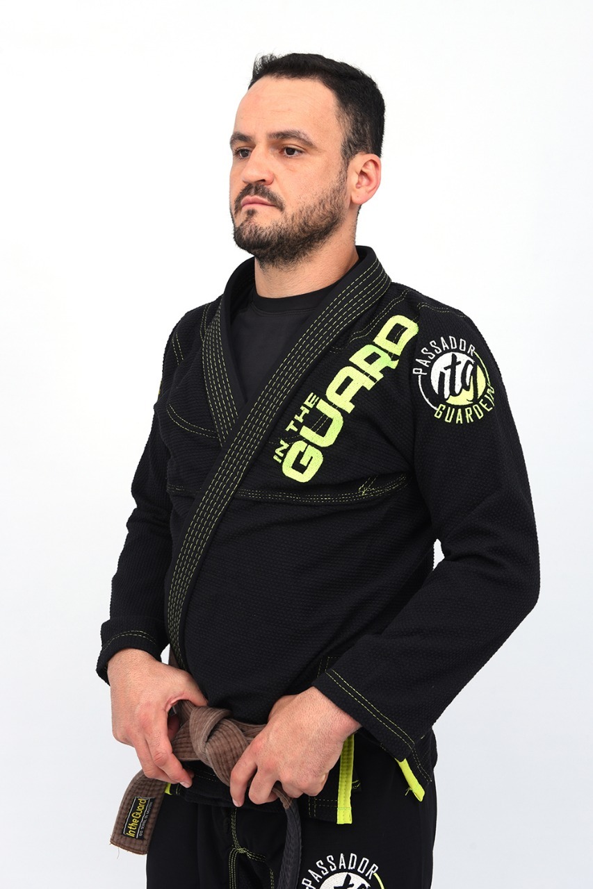 Kimono In The Guard Jiu-Jitsu Green Preto OUTLET