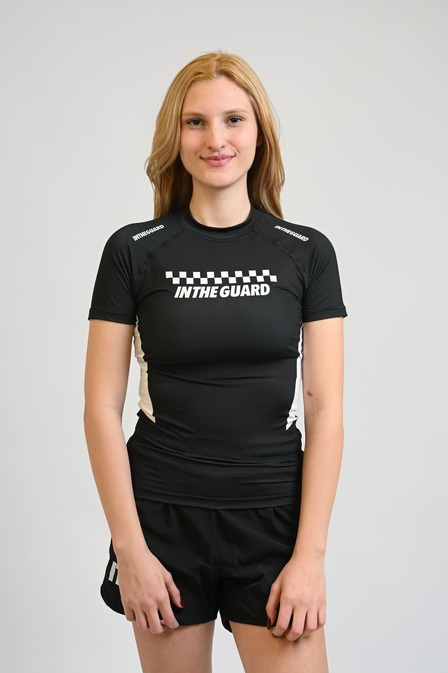 Rash Guard Feminina War Control