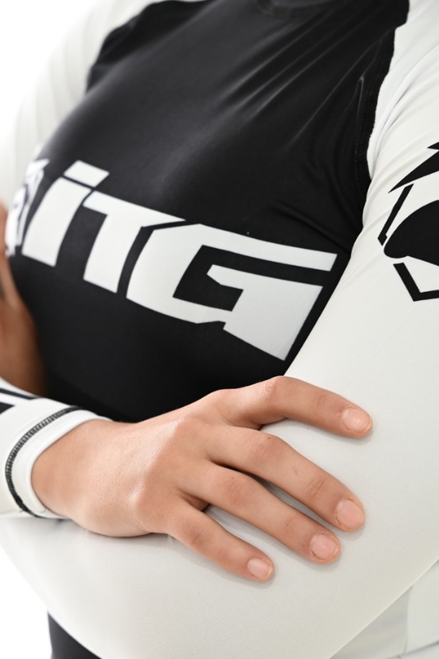 Rash Guard Feminina ITG Manga Curta Branca